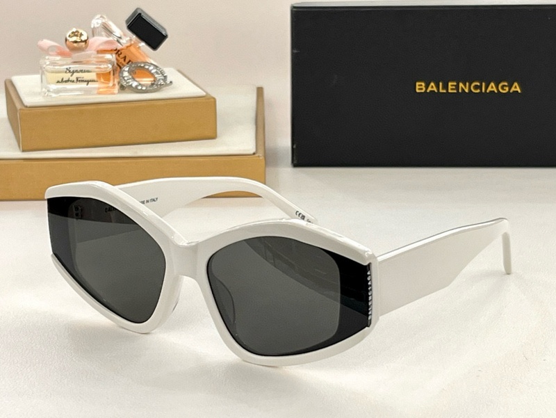 Balenciaga Sunglasses 156